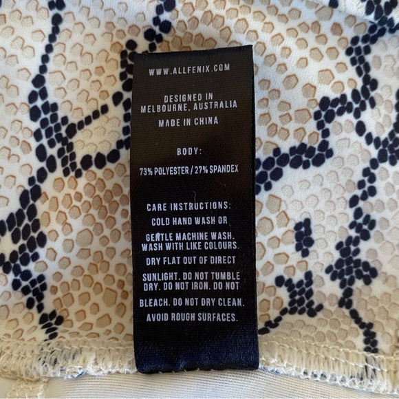 All Fenix White Python 7/8 Leggings Size Large - Picture 7 of 11